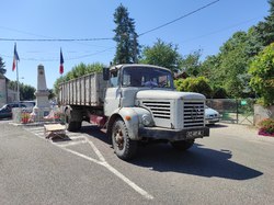  <a style='color: #fff;' href='/uploaded/photo/lechatelet-64e450e8be05a.jpg'>(Télécharger)</a>